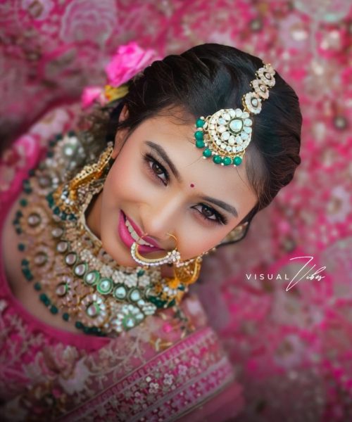 Wedding makeup expert